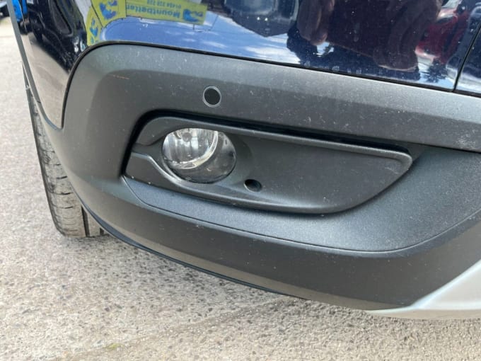 2025 Vauxhall Crossland X