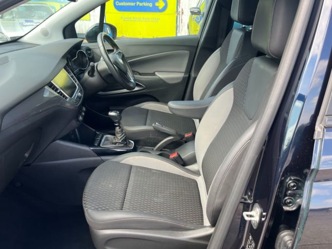 2025 Vauxhall Crossland X