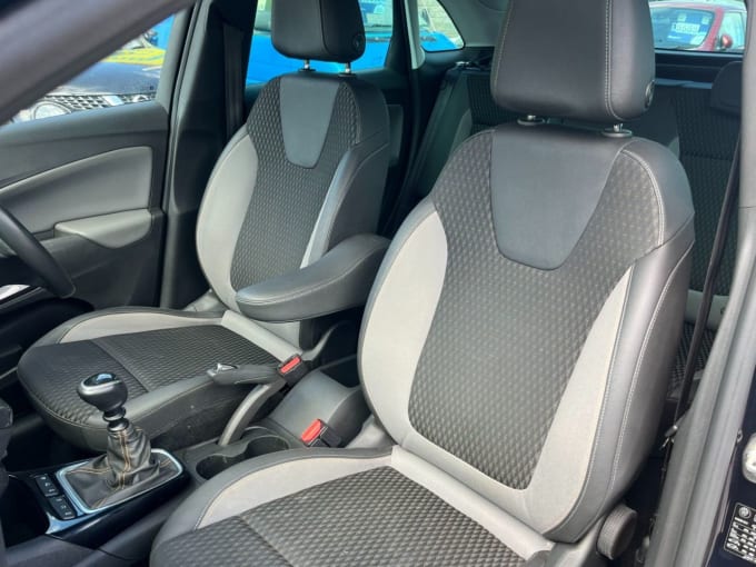 2025 Vauxhall Crossland X