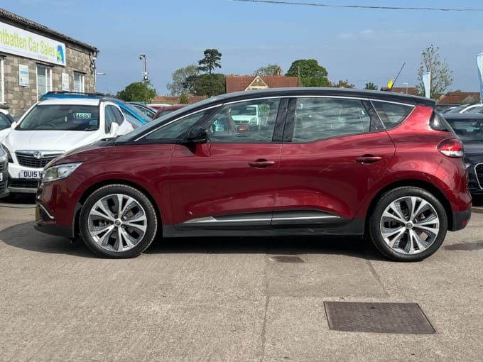 2025 Renault Scenic