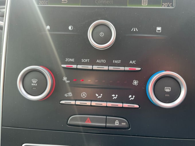 2025 Renault Scenic
