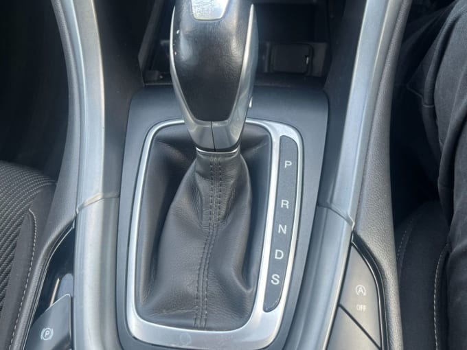 2025 Ford Mondeo