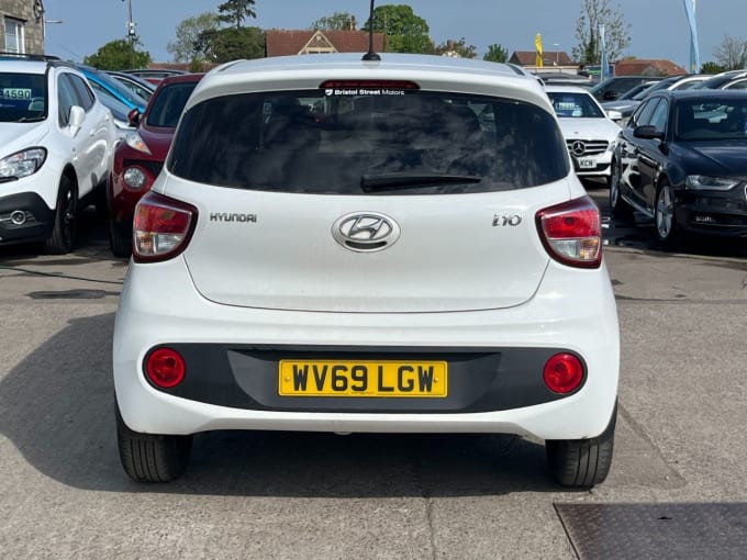 2025 Hyundai I10