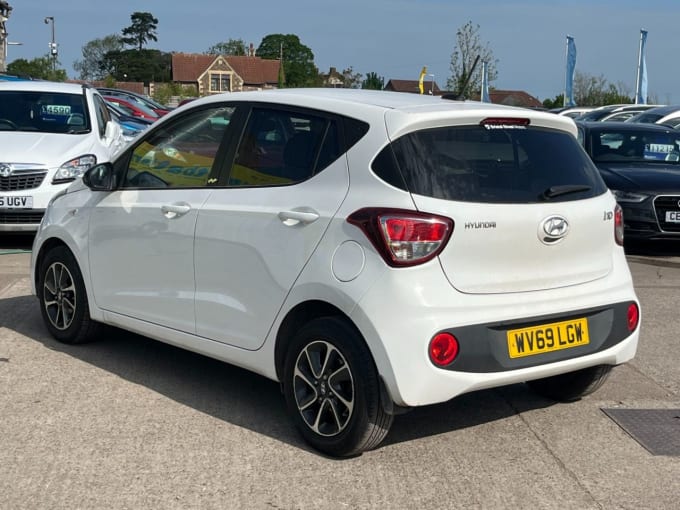 2025 Hyundai I10