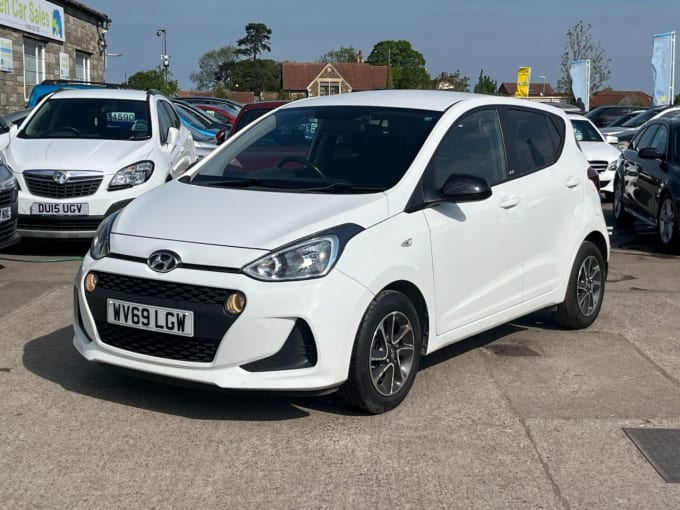 2025 Hyundai I10