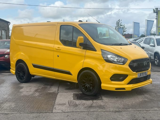 2025 Ford Transit Custom