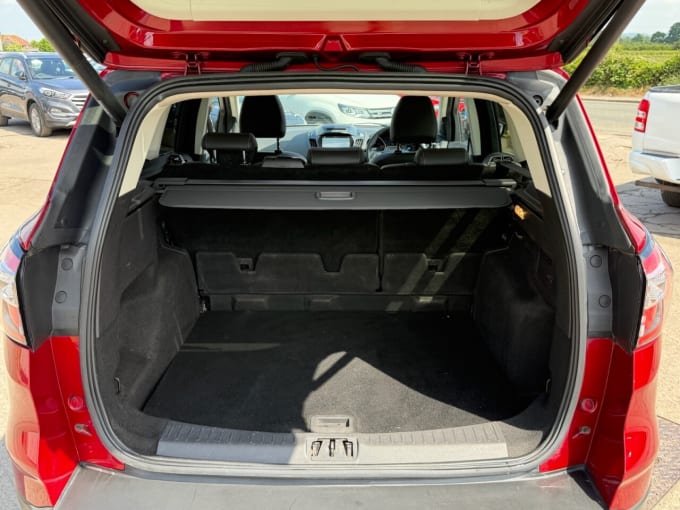 2025 Ford Kuga