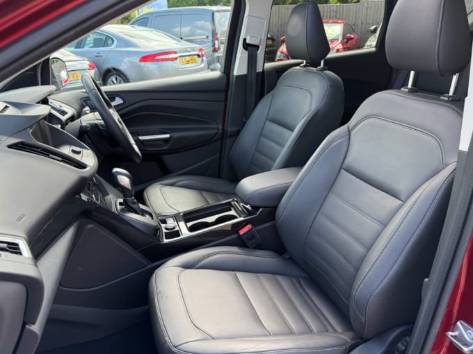 2025 Ford Kuga