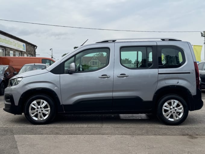 2025 Peugeot Rifter