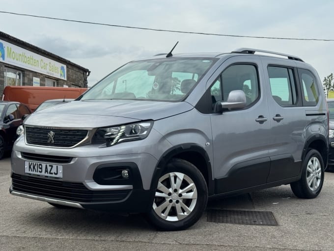 2025 Peugeot Rifter