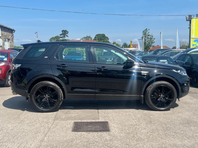 2025 Land Rover Discovery Sport