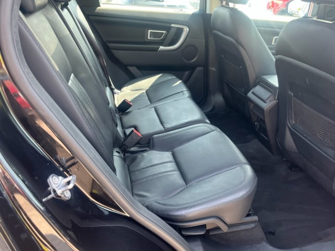 2025 Land Rover Discovery Sport