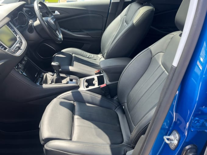 2025 Vauxhall Grandland X