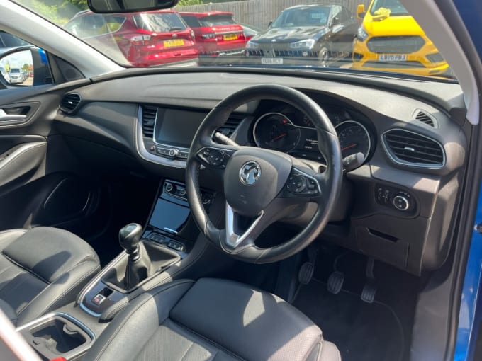 2025 Vauxhall Grandland X
