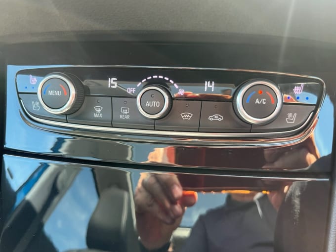 2025 Vauxhall Grandland X