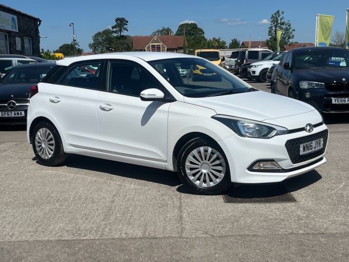 2025 Hyundai I20