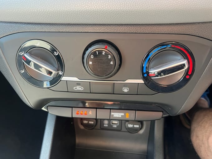 2025 Hyundai I20
