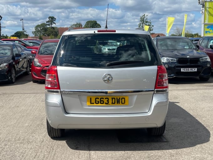 2025 Vauxhall Zafira