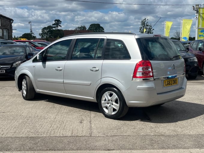 2025 Vauxhall Zafira