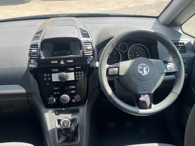 2025 Vauxhall Zafira
