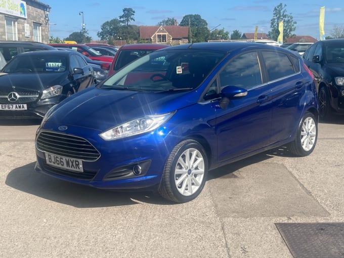 2025 Ford Fiesta