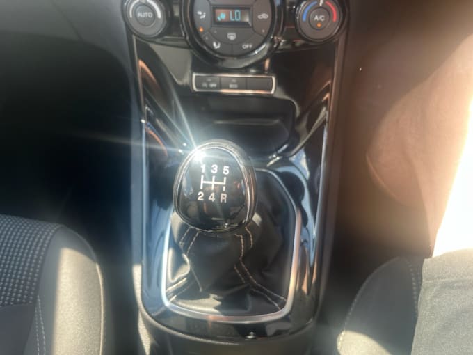 2025 Ford Fiesta