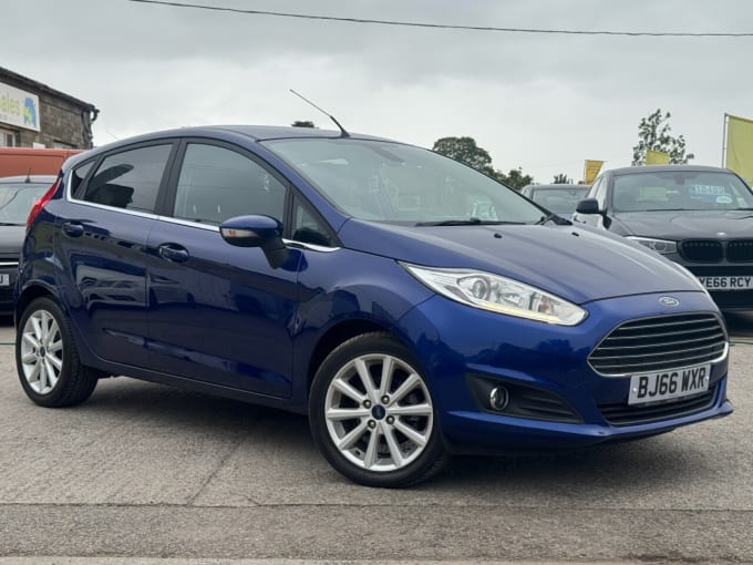 2025 Ford Fiesta