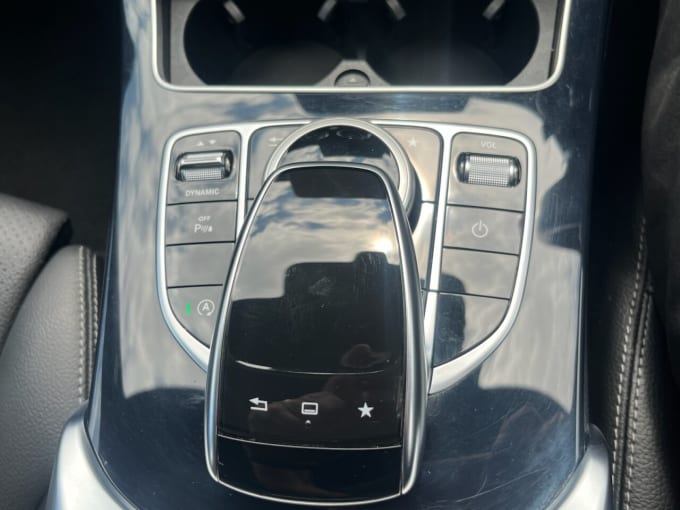 2025 Mercedes-benz C-class