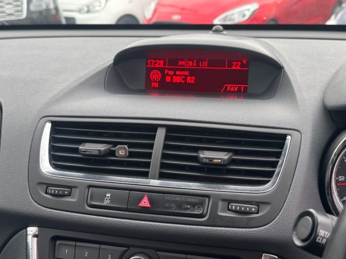 2025 Vauxhall Mokka