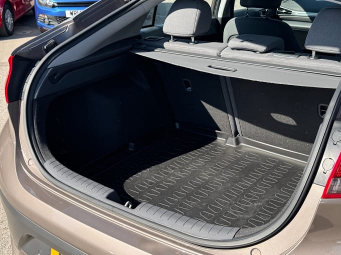 2025 Hyundai Ioniq