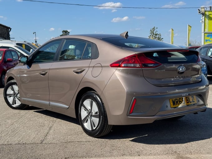 2025 Hyundai Ioniq