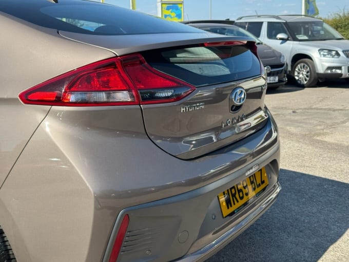 2025 Hyundai Ioniq