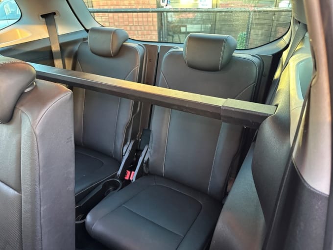 2025 Vauxhall Zafira