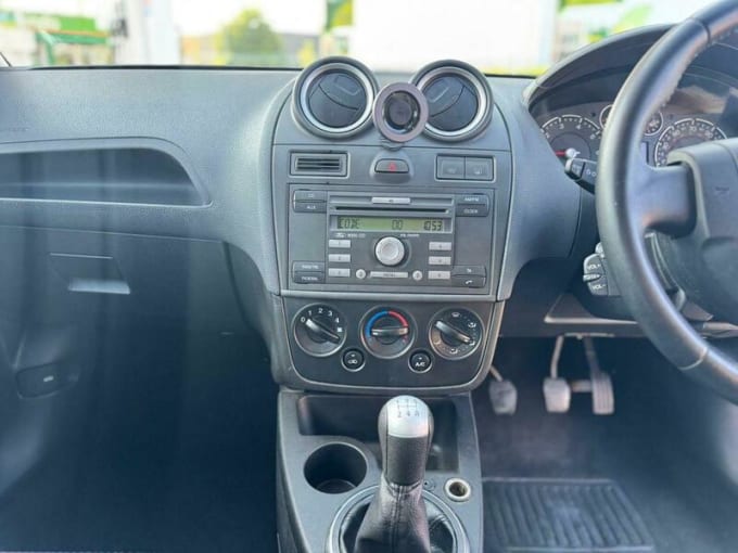 2025 Ford Fiesta