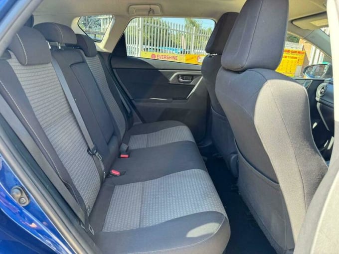 2025 Toyota Auris