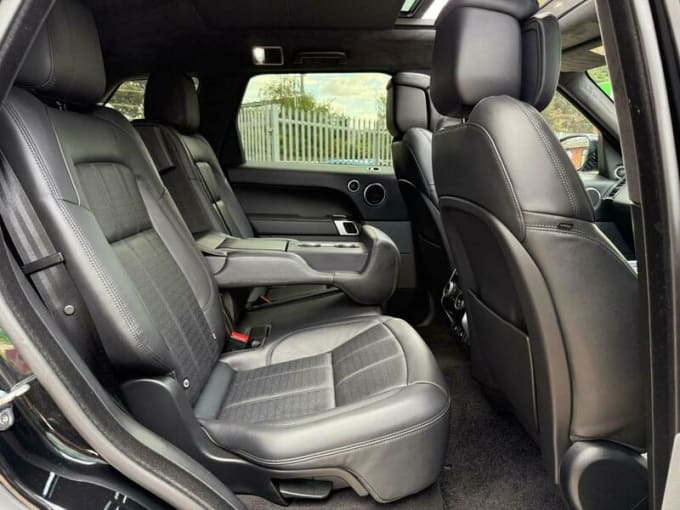 2025 Land Rover Range Rover Sport