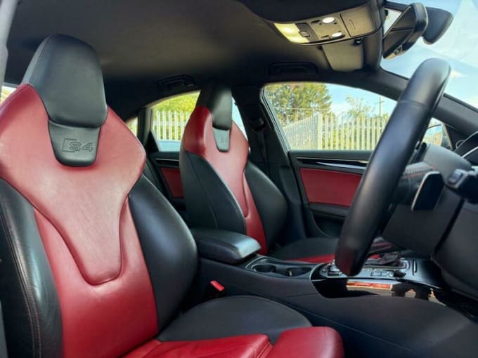2025 Audi S4