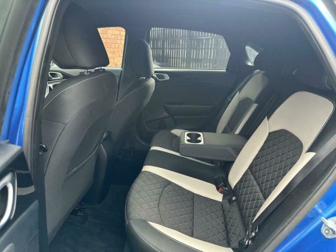 2025 Kia Ceed