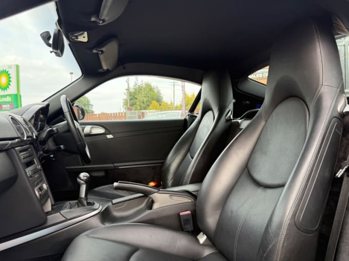 2025 Porsche Cayman
