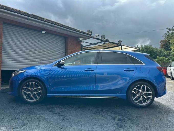 2025 Kia Ceed
