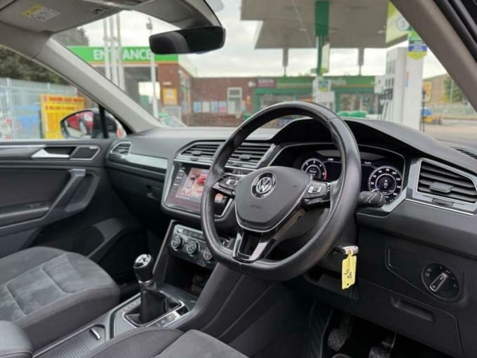 2025 Volkswagen Tiguan
