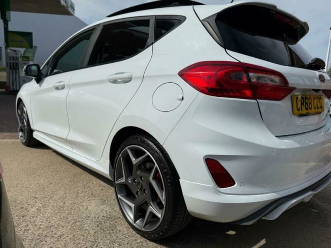 2025 Ford Fiesta