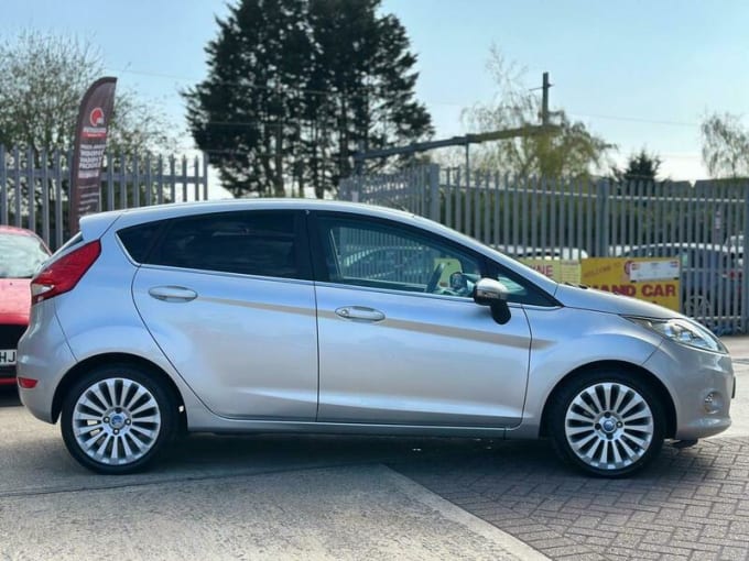 2025 Ford Fiesta