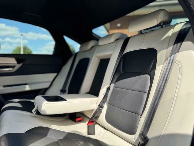 2025 Jaguar Xf