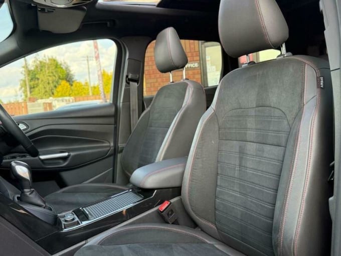 2025 Ford Kuga