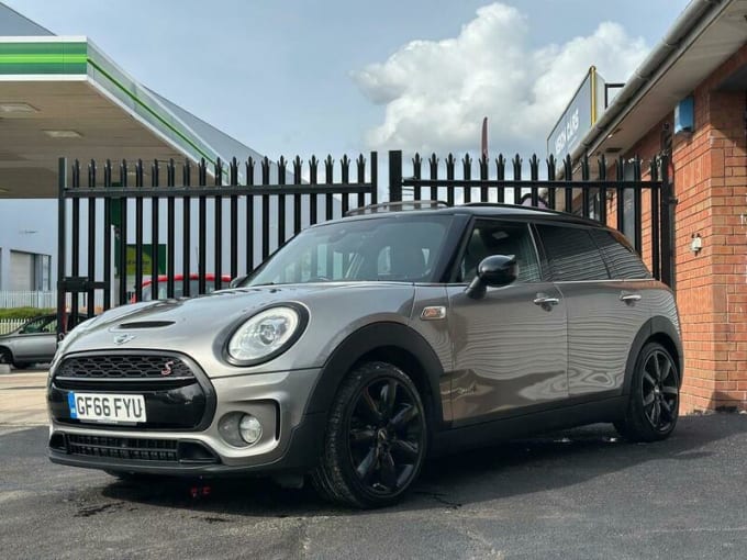 2025 Mini Clubman