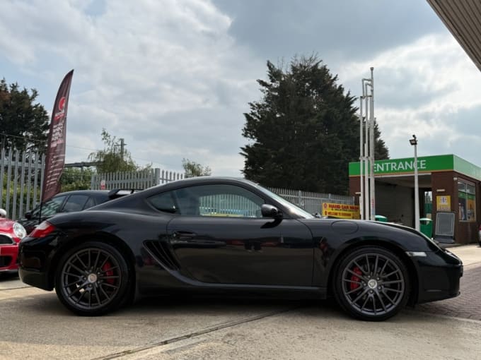 2025 Porsche Cayman