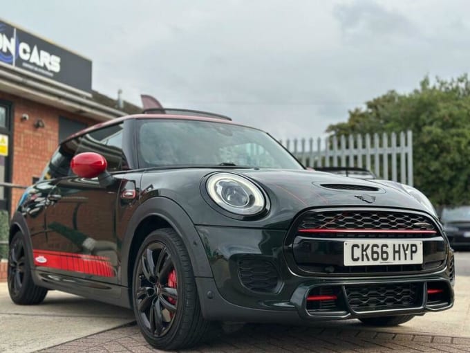 2025 Mini Hatch