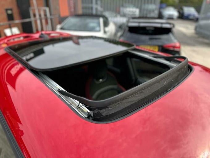 2025 Mini Hatch