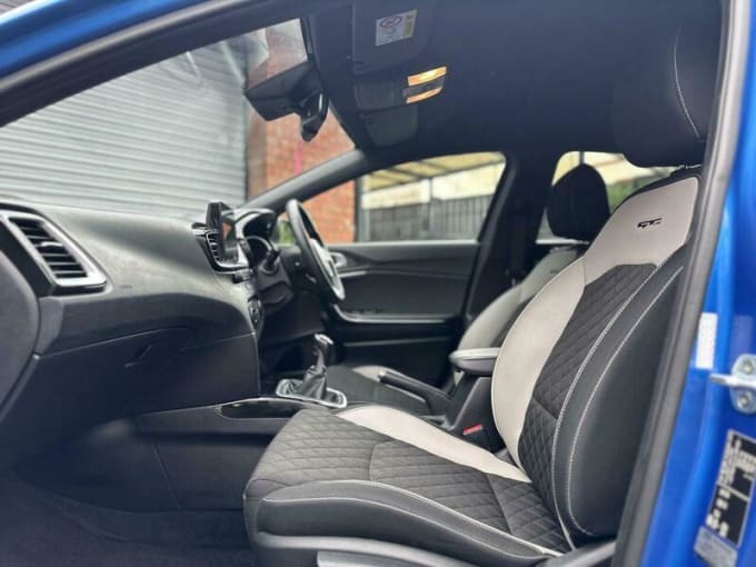 2025 Kia Ceed